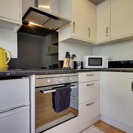 Turay Court Holiday Apartments Bournemouth Esterno foto
