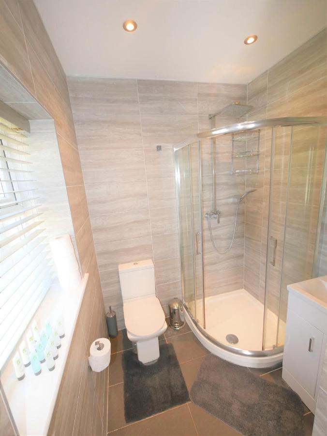 Turay Court Holiday Apartments Bournemouth Esterno foto