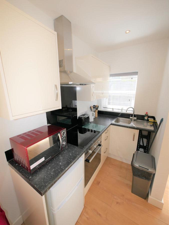 Turay Court Holiday Apartments Bournemouth Esterno foto
