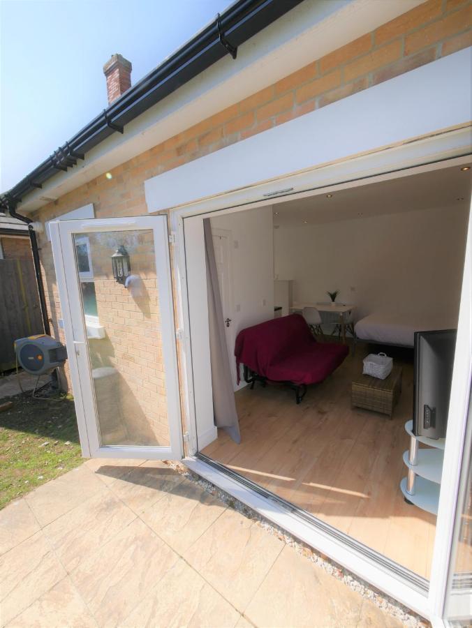 Turay Court Holiday Apartments Bournemouth Esterno foto