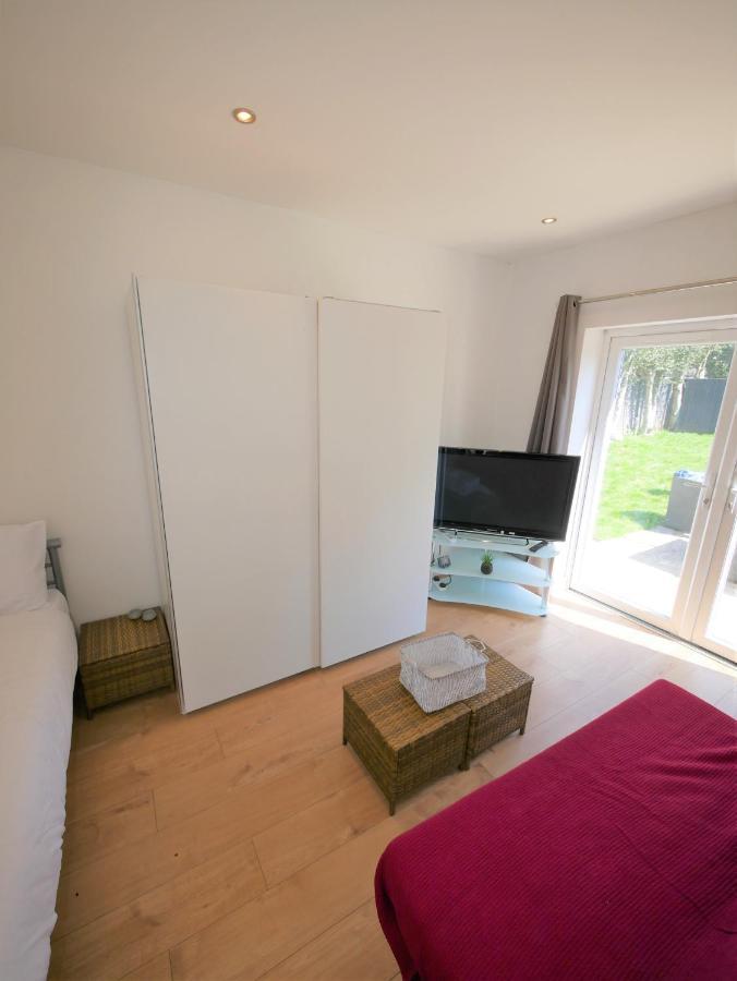 Turay Court Holiday Apartments Bournemouth Esterno foto