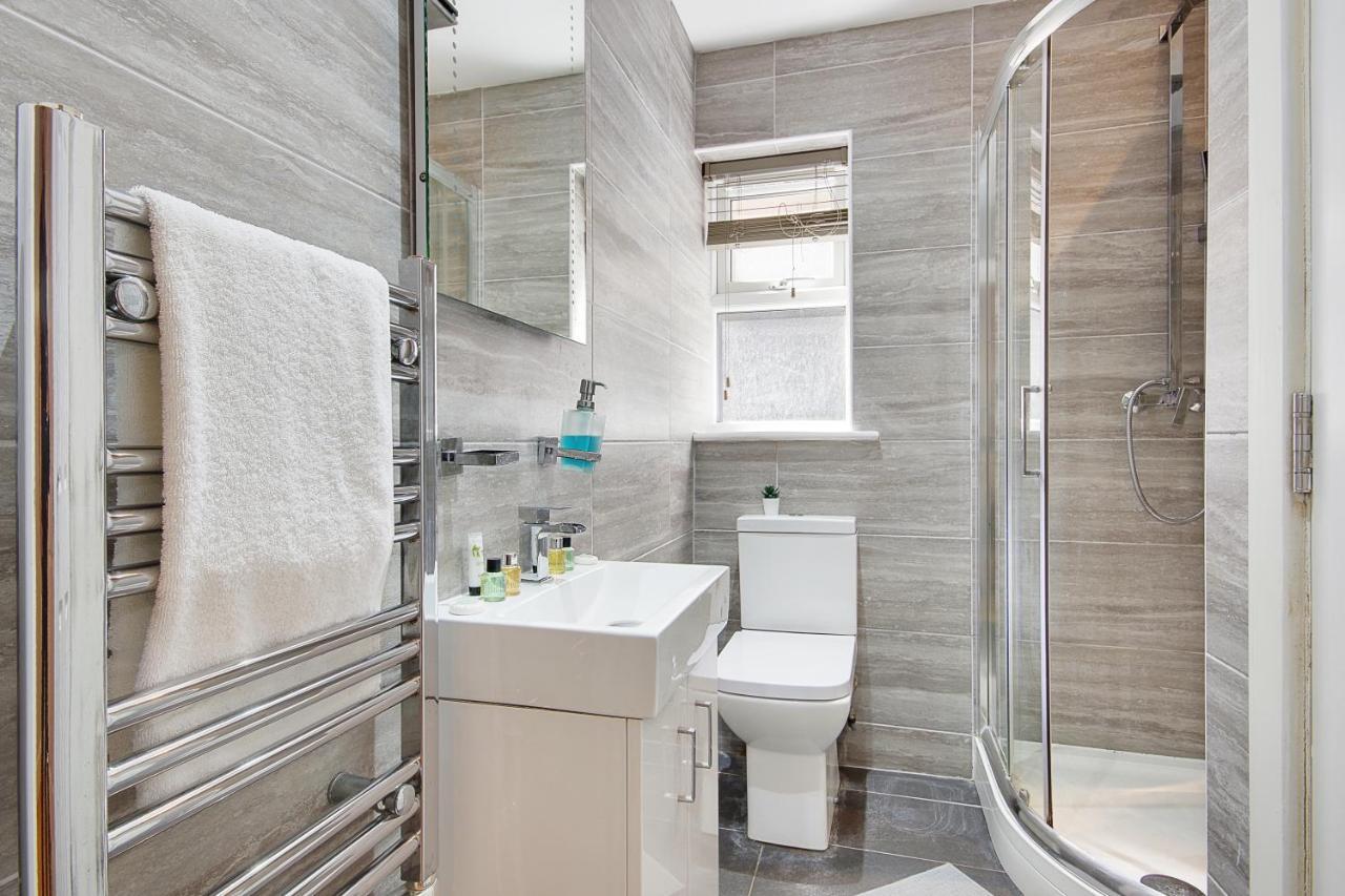 Turay Court Holiday Apartments Bournemouth Esterno foto