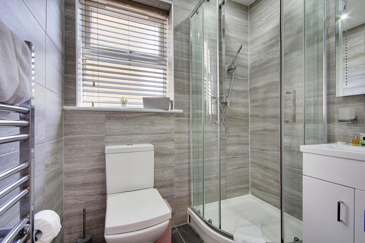 Turay Court Holiday Apartments Bournemouth Esterno foto