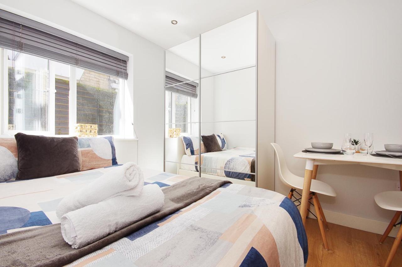 Turay Court Holiday Apartments Bournemouth Esterno foto