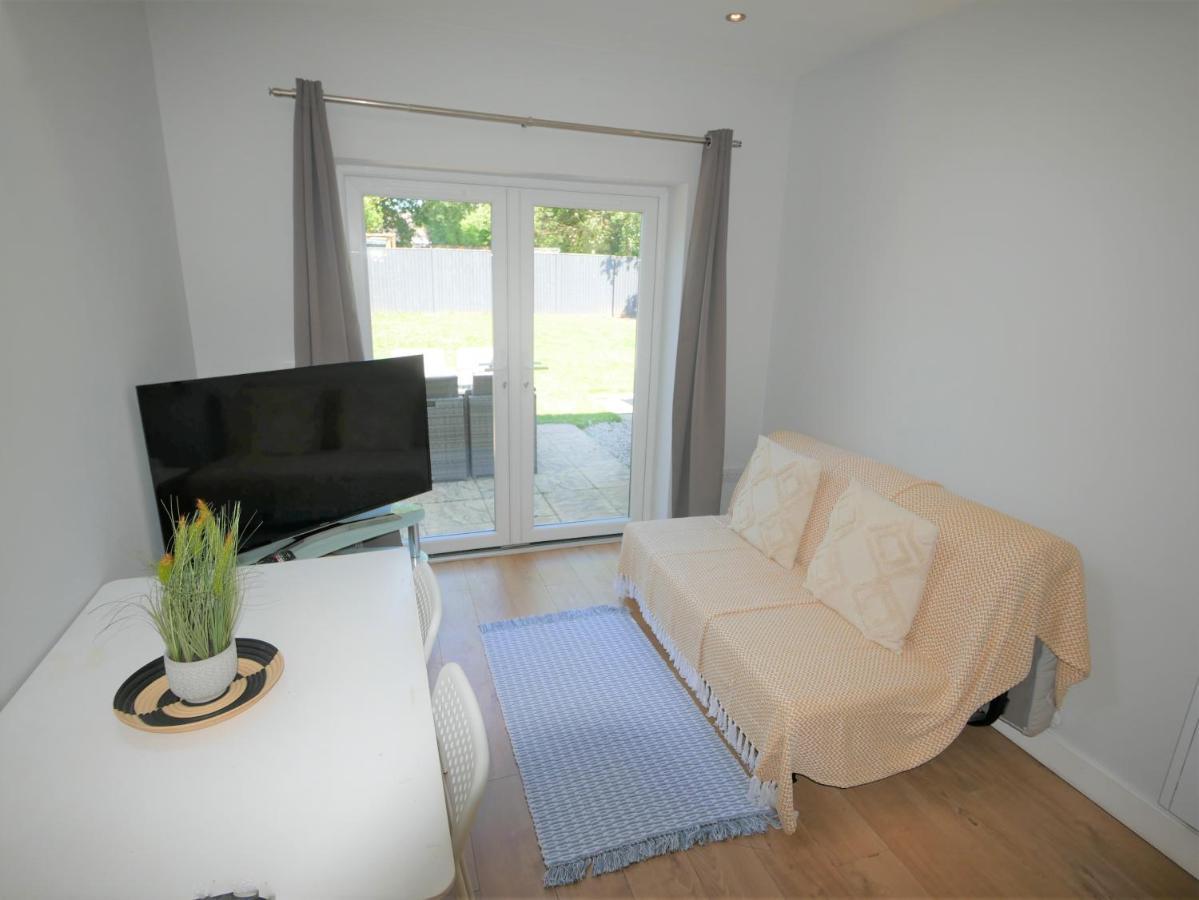 Turay Court Holiday Apartments Bournemouth Esterno foto